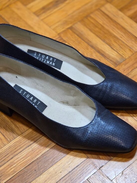 Stuart Weitzman Shoes - Stuart Weitzman Vintage Textured Faux Lizard Leather Block Heel Pumps